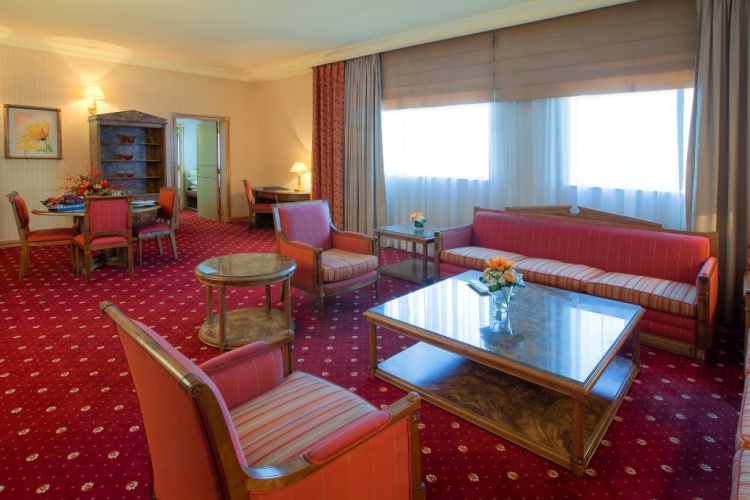 Hotel Capitol photo 11