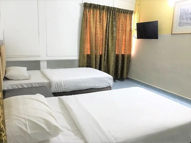 OYO 90465 Pelangi Baru Hotel