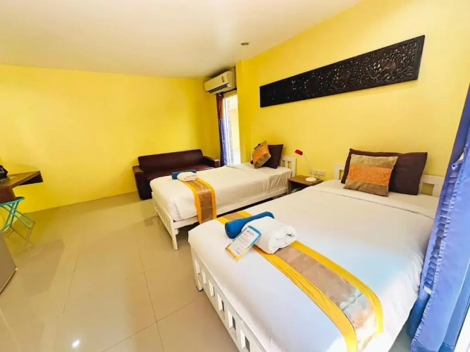 Standard Twin room