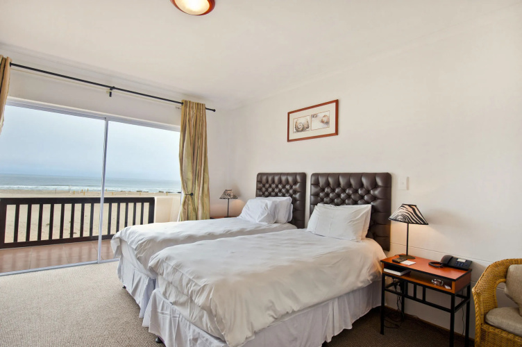 Long Beach Lodge