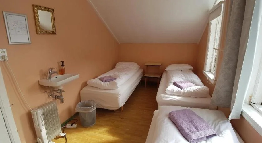 Puffin Hostel Vík