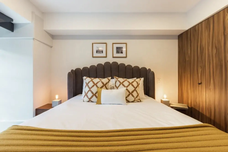 Casai Roma 2 BR Modern Flat