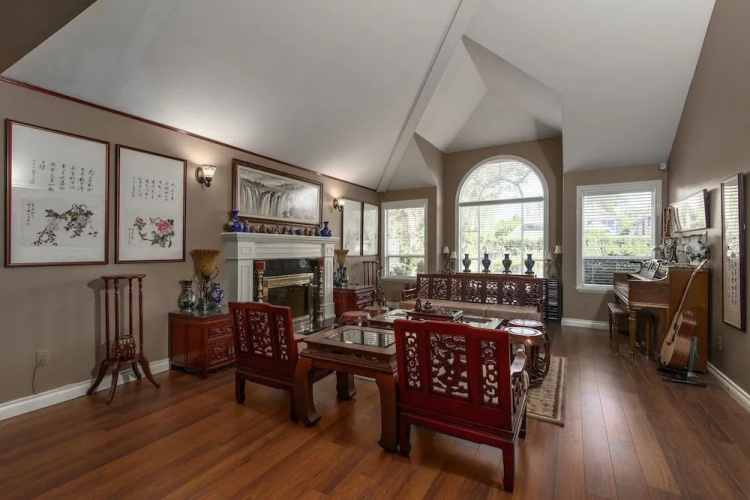 Fraser River Richmond Bed & Breakfast