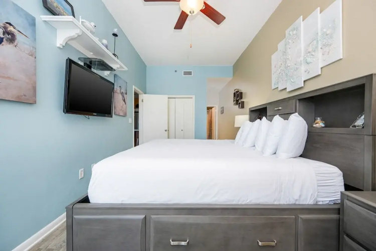 Phoenix Vi 6109 1 Bedroom Condo
