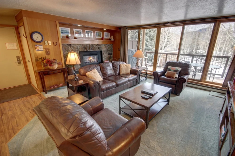 Lodgepole 2003 by SummitCove Vacation Lodging