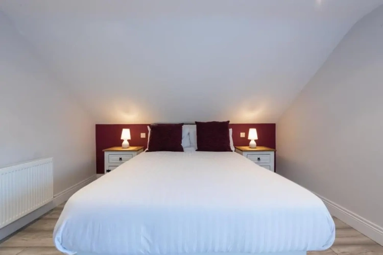 2 Bedrooms Deluxe Triple Apartment