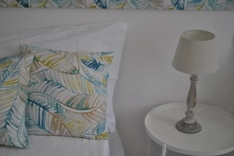 2 Bedrooms Cottage
