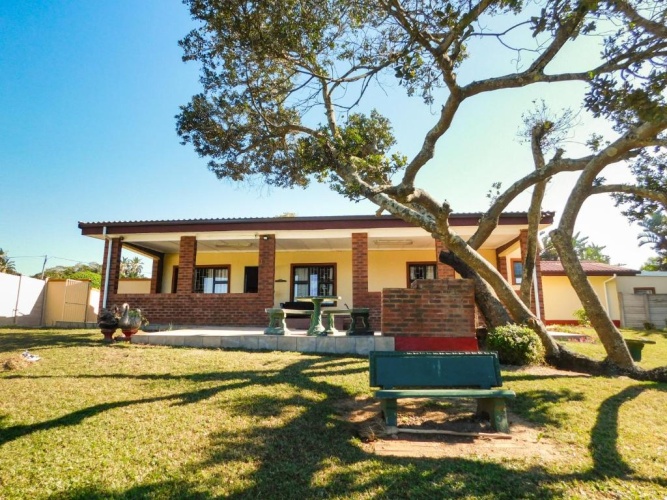 4 Bedrooms Cottage
