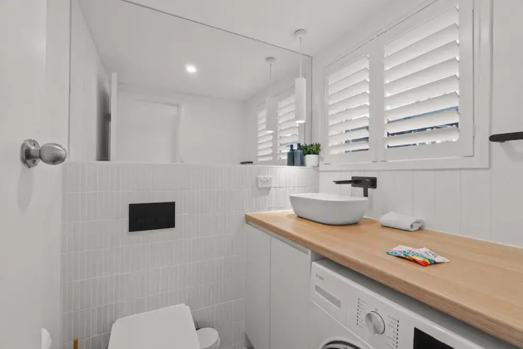 Stylish 2-bed Townhouse in Leafy Hyde Park