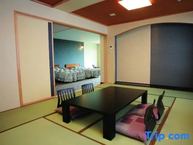 Standard room with lake view
