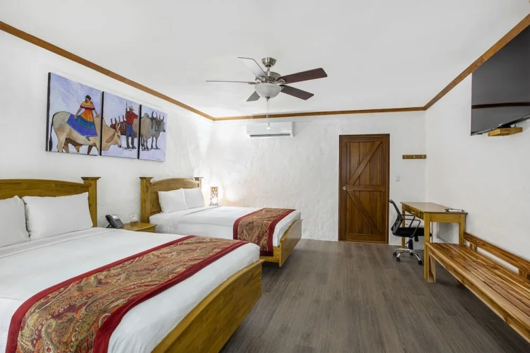 Superior Quadruple room
