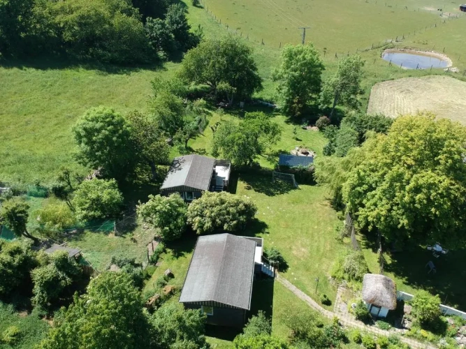 2 Bedrooms Cottage