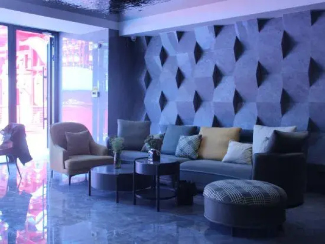 Jinyi Hotel