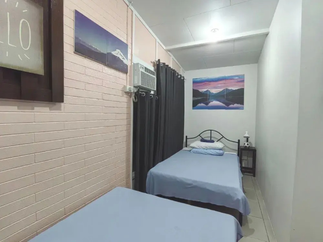 Nappers Hostel