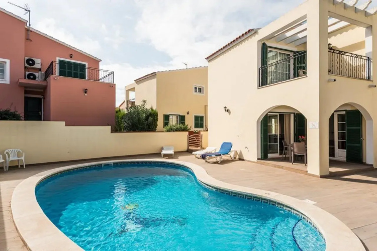 Cala Galdana Villas