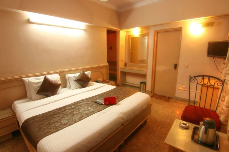 Zo Rooms Goregaon Railway Station