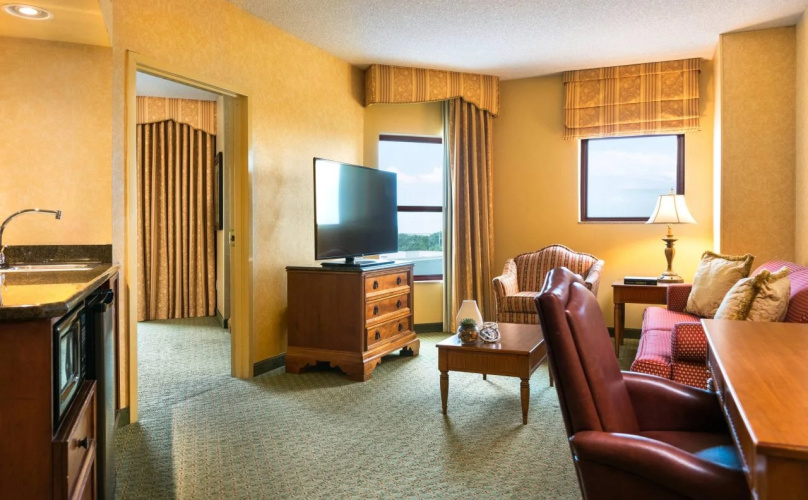 Renaissance Tulsa Hotel & Convention Center