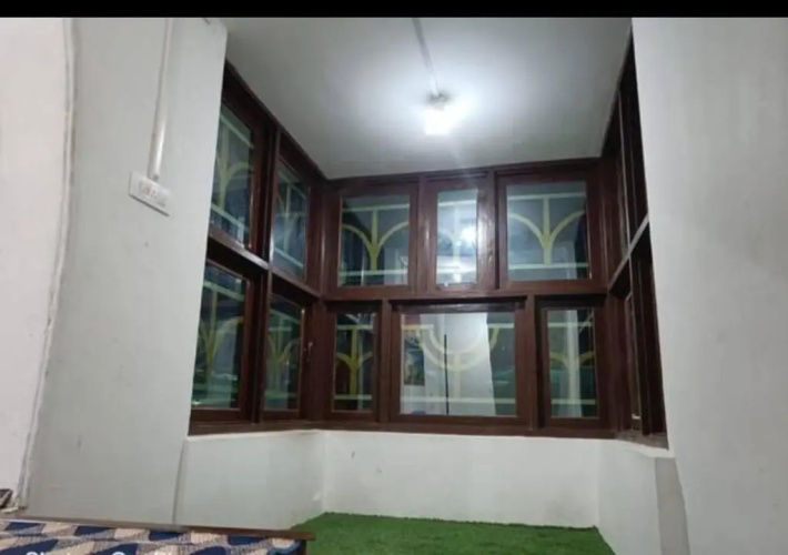 OYO Home Ummer Shafi Wani Homestay