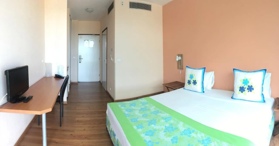 Tahiti Airport Motel