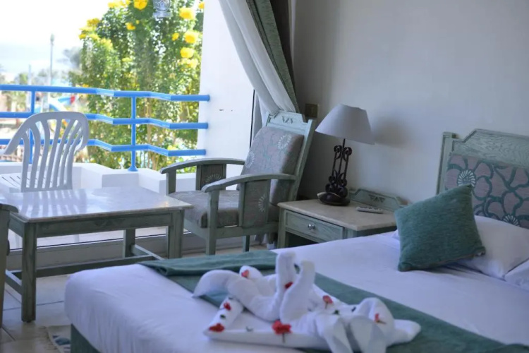 Queen Sharm Aqua Park Hotel