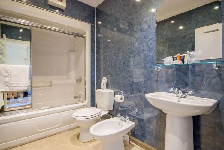 Double Suite
