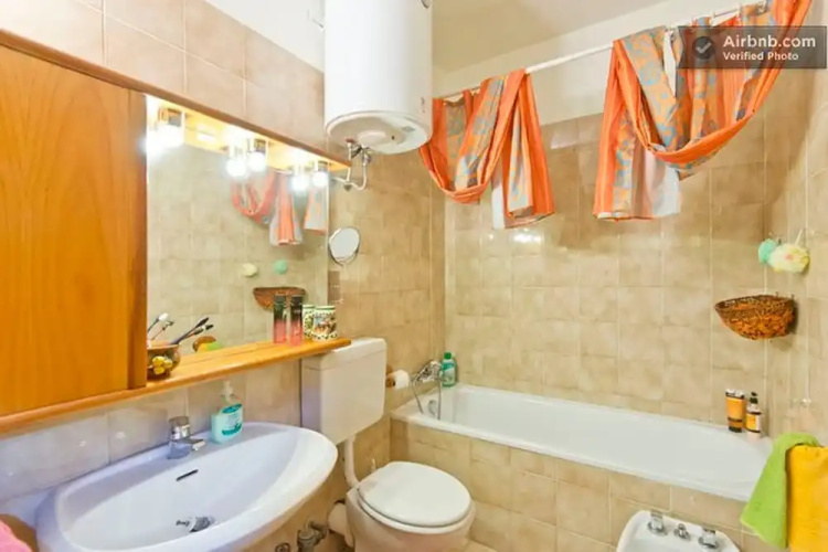 Double Room For Vacations In Roma