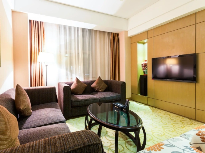 Deluxe Suite