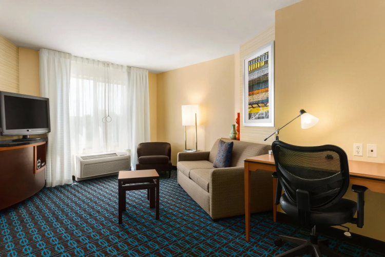 Fairfield Inn & Suites by Marriott Weirton