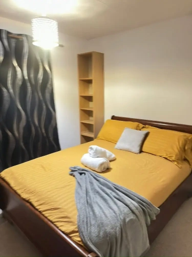 3 Bedrooms Apartment