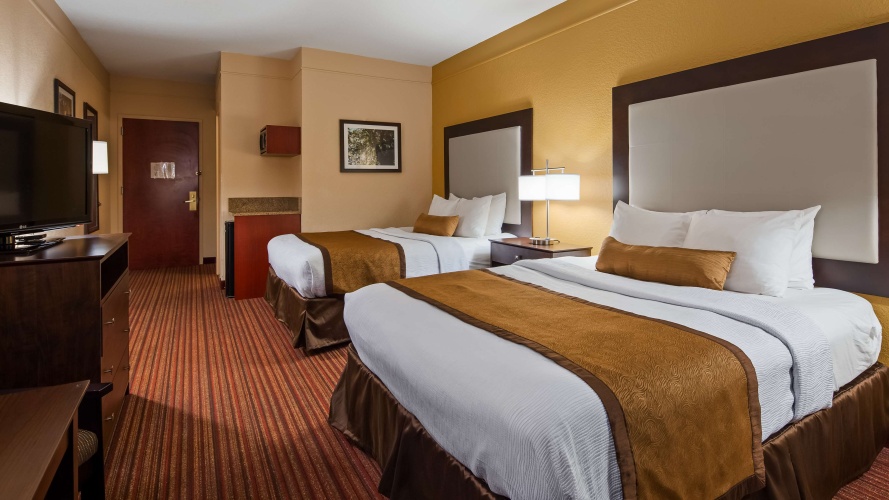 Quadruple room