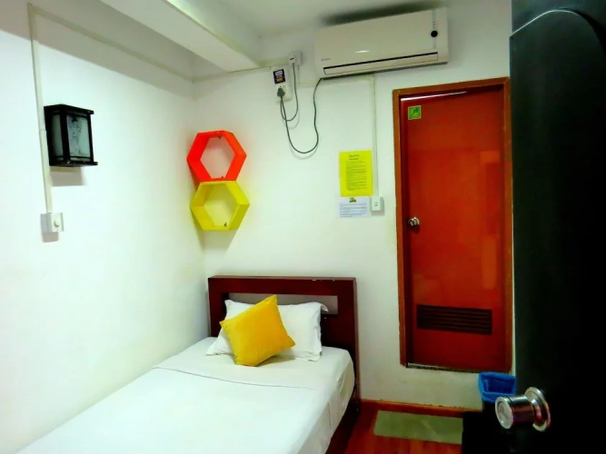Standard Single room