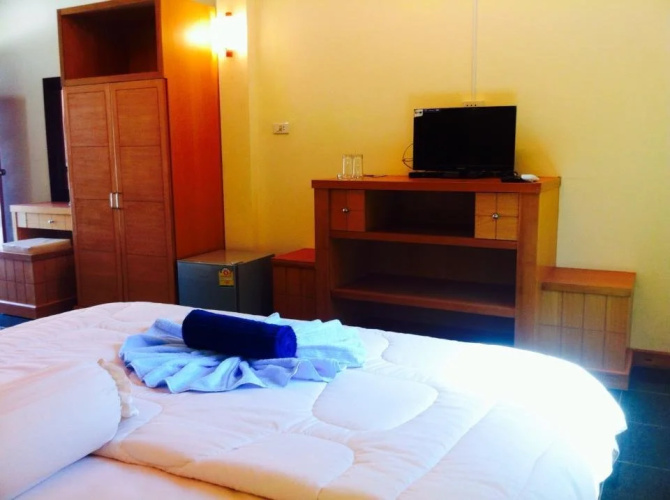 Jiraporn Resort