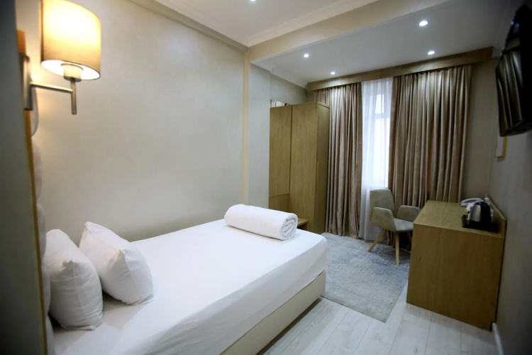 EDEM Hotel