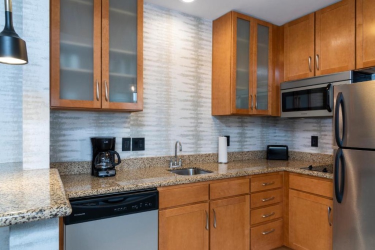 1 Bedroom Suite