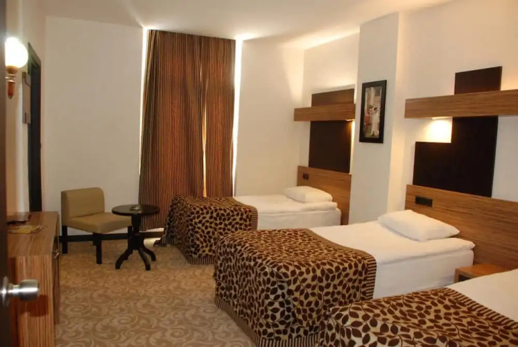 Akgol Hotel