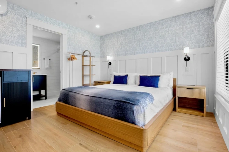 Standard Double Basement room