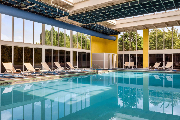Days Hotel by Wyndham Allentown Airport / Lehigh Valley photo 14