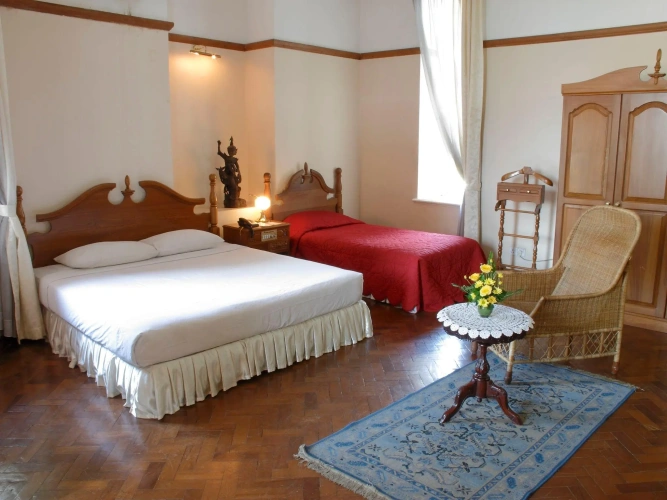 Deluxe Single room