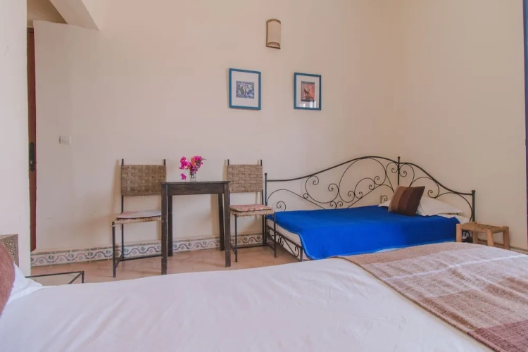 Standard room with balcony and with garden view