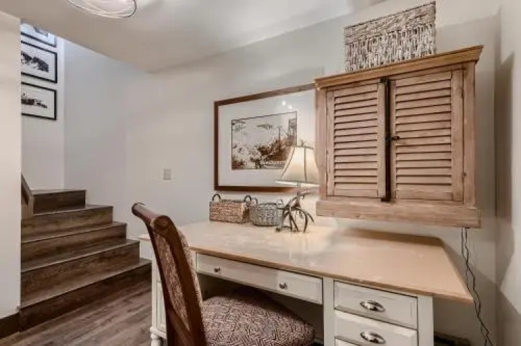 Abbett Placer Inn