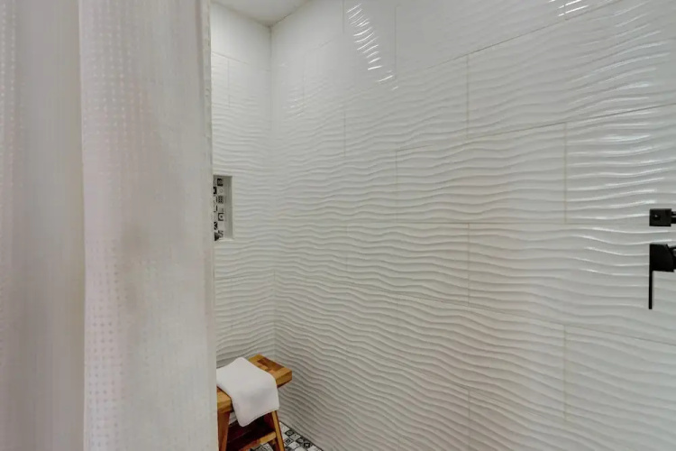 Luxurious Downtown Murphy Vacation Rental Loft!