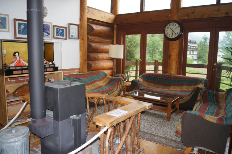 Hakuba Log Hotel Meteor