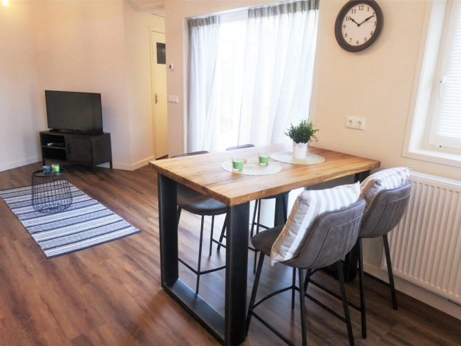 DWC00 - New romantic studio with large terrace