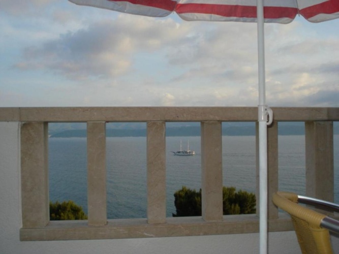 2 Bedrooms Apartment with sea view