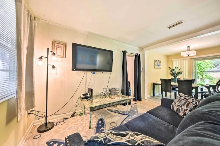 3 Bedrooms Cottage