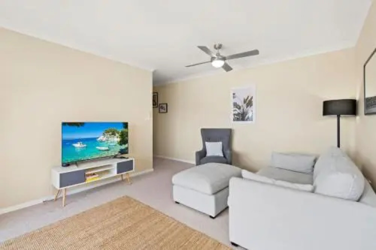 Adriana 10 - Shoal Bay