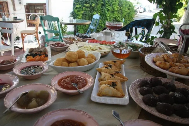 Ayana Guesthouse