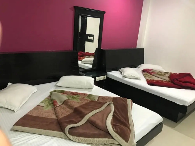 Hotel Dwarkadhish Intercontinental