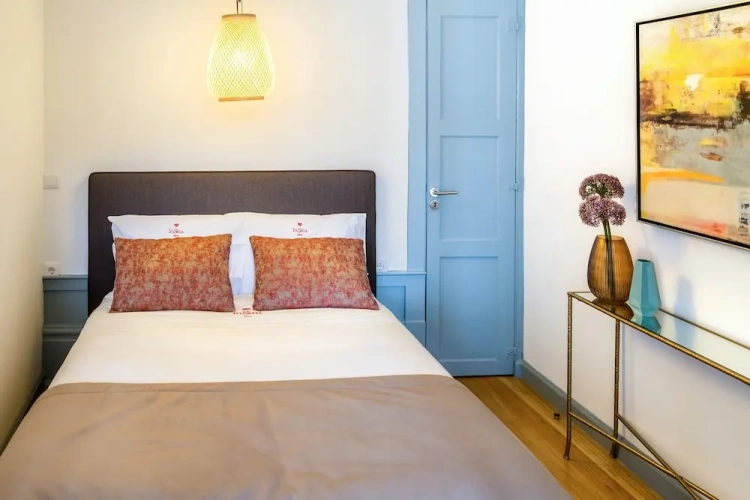 1 Bedroom Deluxe Apartment
