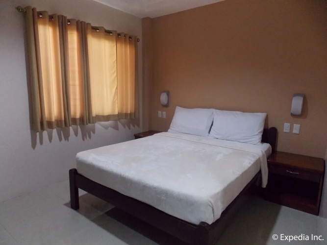 Sea Breeze Hotel